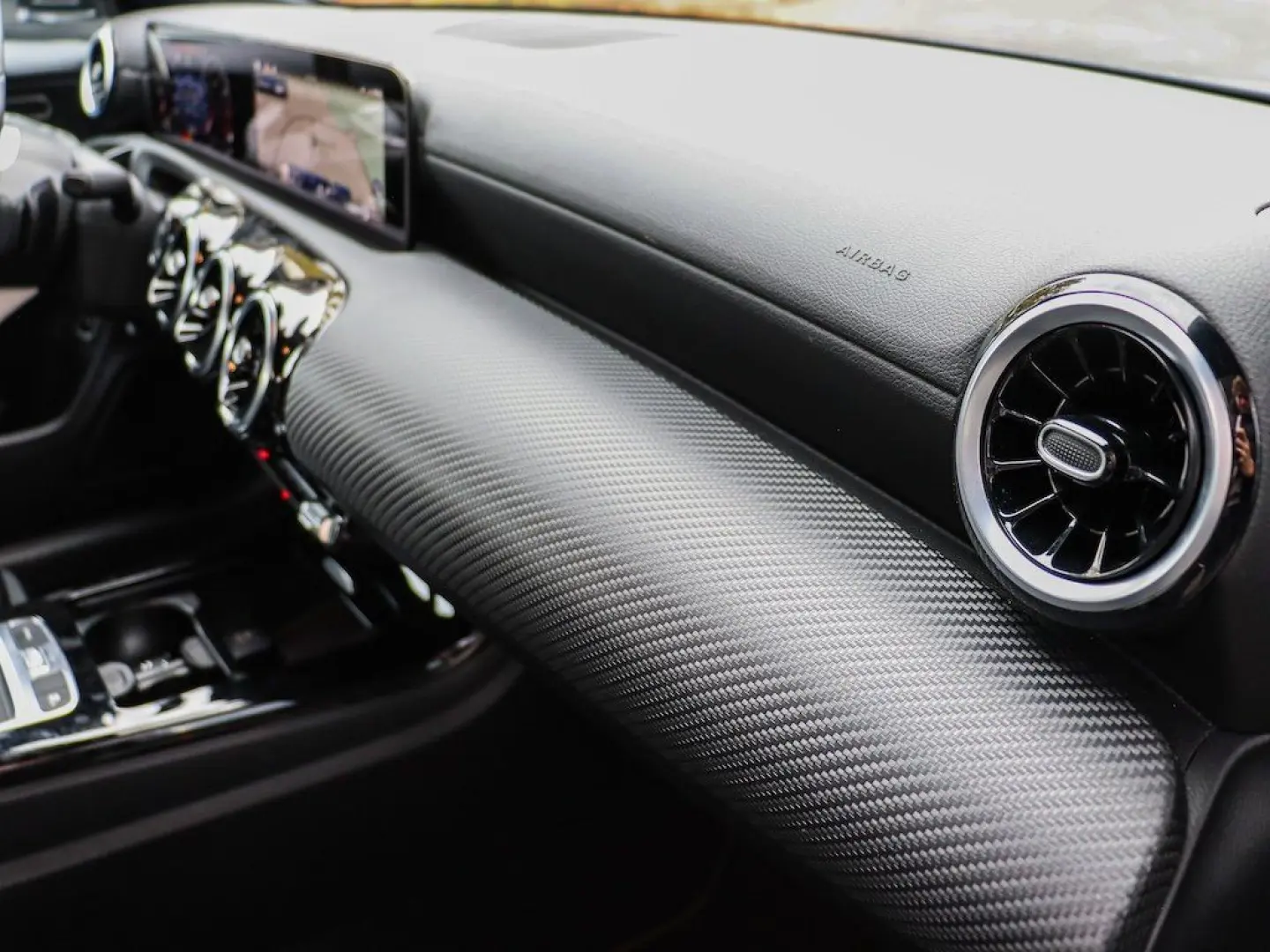 CLA 180 Coupé Advanced Spiegelpaket Kamera