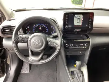 Yaris Cross Hybrid 1.5 Elegant NAVI   AHK   elek
