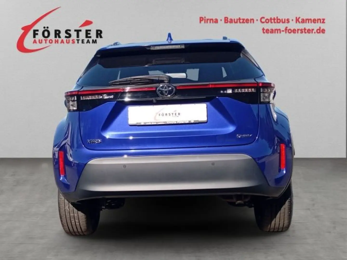 Yaris Cross 1.5 Hybrid Team D  SAFETY-P. WINT