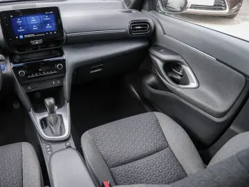 Yaris Cross 1.5 Hybrid FWD Team Deutschland LED