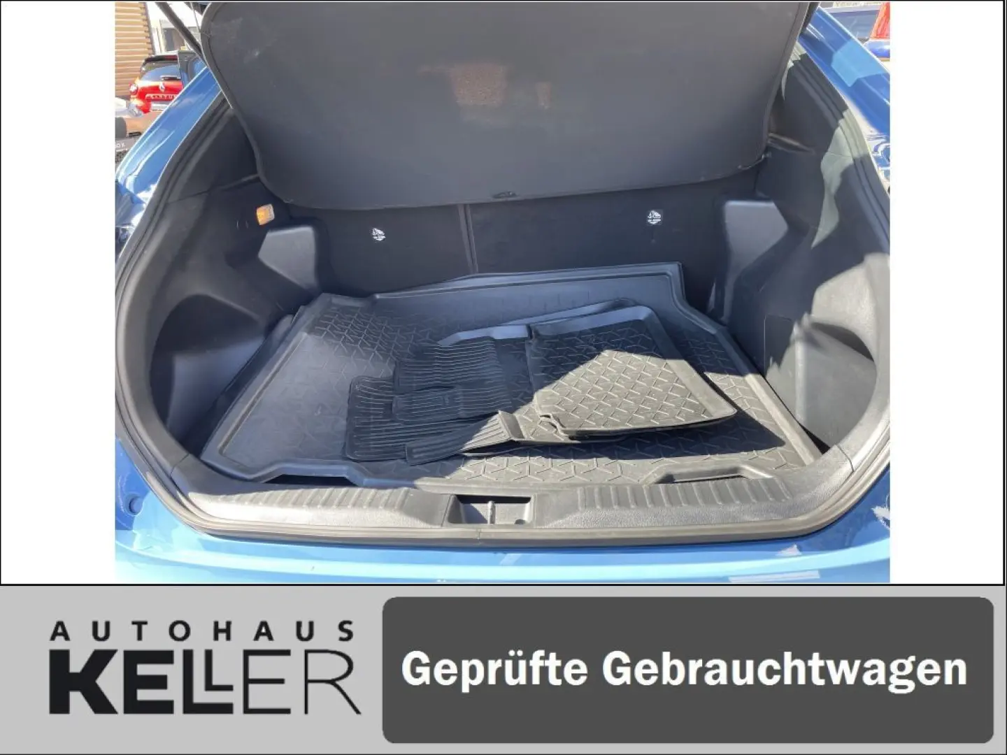 Yaris Cross Hybrid 1.5 VVT-i Team D  AHK LED SHZ