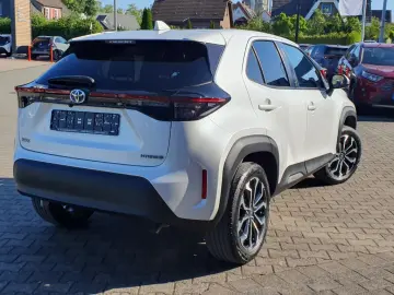 Yaris Cross Hybrid 1.5 VVT-i Team Deutschland