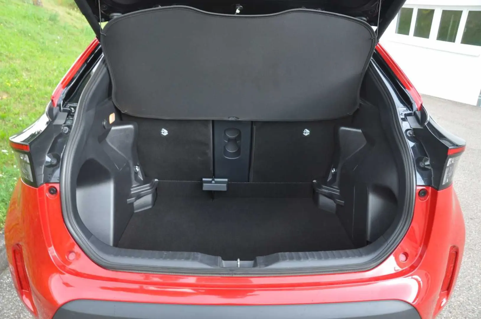 Yaris Cross Hybrid 1.5 VVT-i Adventure