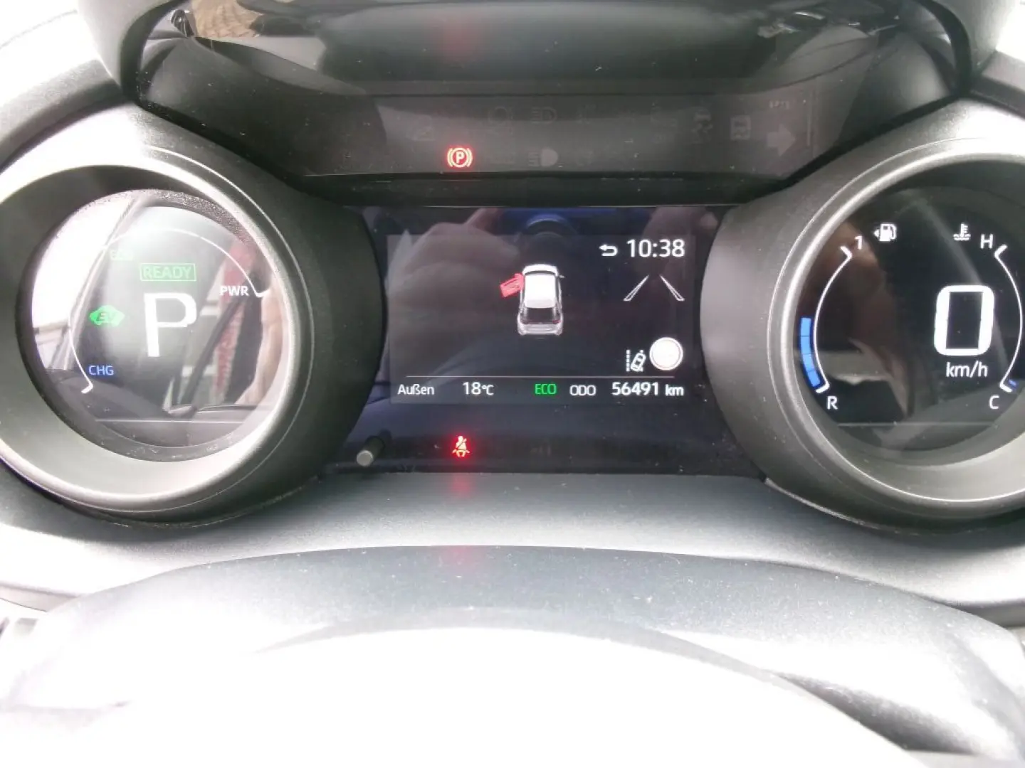 Yaris Cross Hybrid 1.5   TSS SHZG RFK