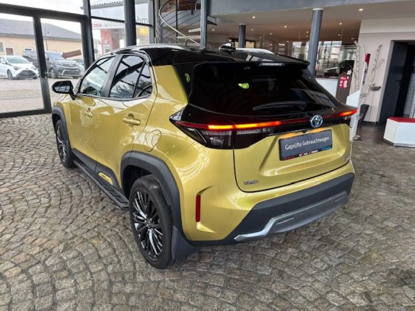 Yaris Cross Hybrid 1.5 VVT-i Adventure