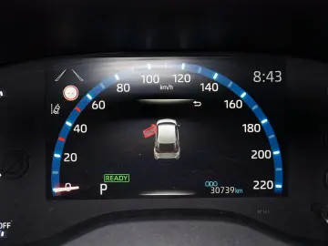 Yaris Cross Hybrid 4x4 Style HUD PANO LED PDC