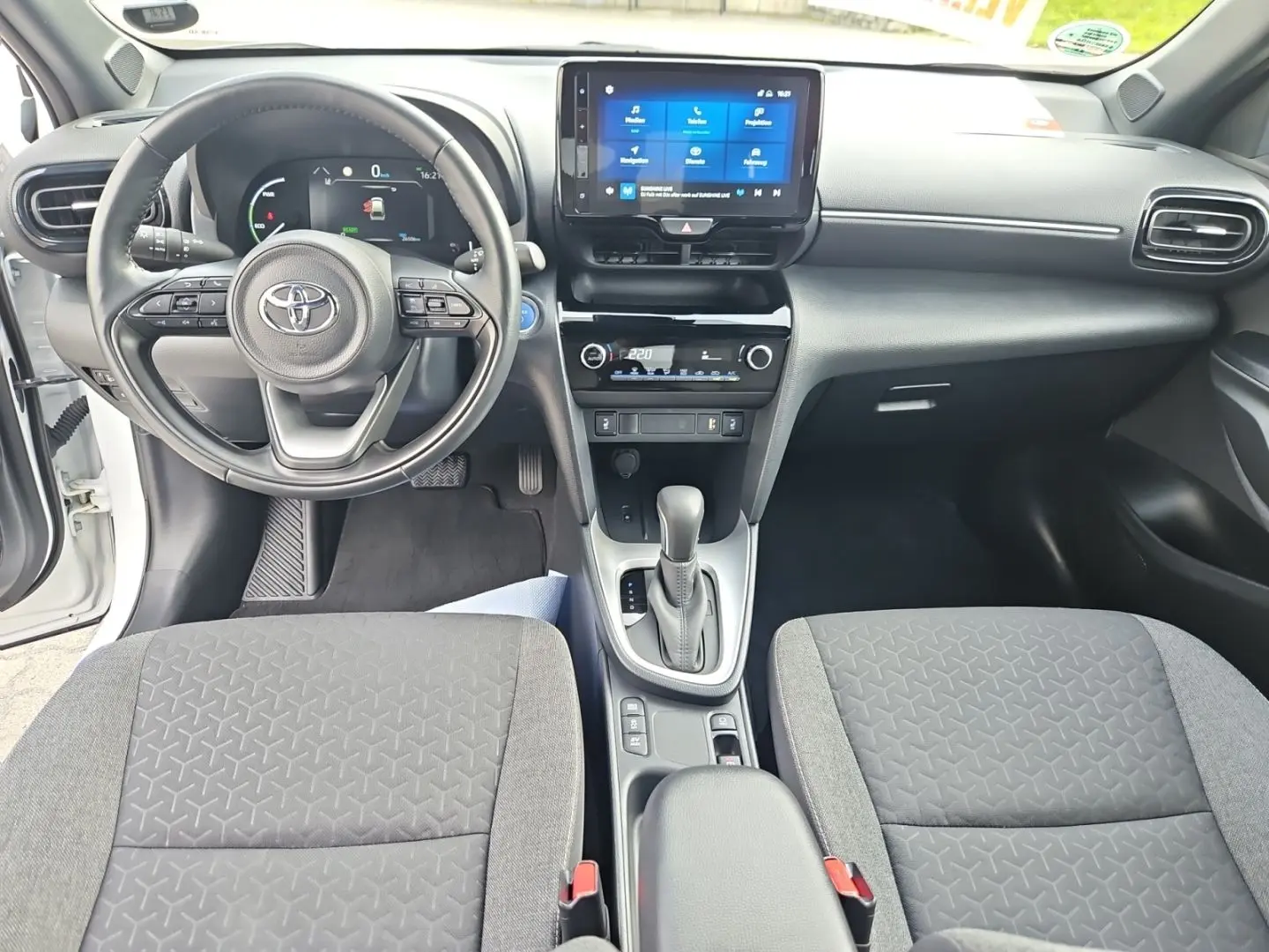 Yaris Cross Hybrid 1.5 VVT-iE EU6d (Syst.116 PS)