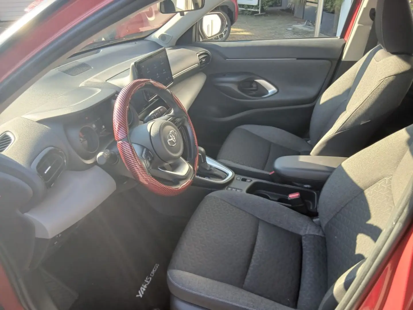 Yaris Cross Hybrid 1.5 VVT-i Business Edition m.