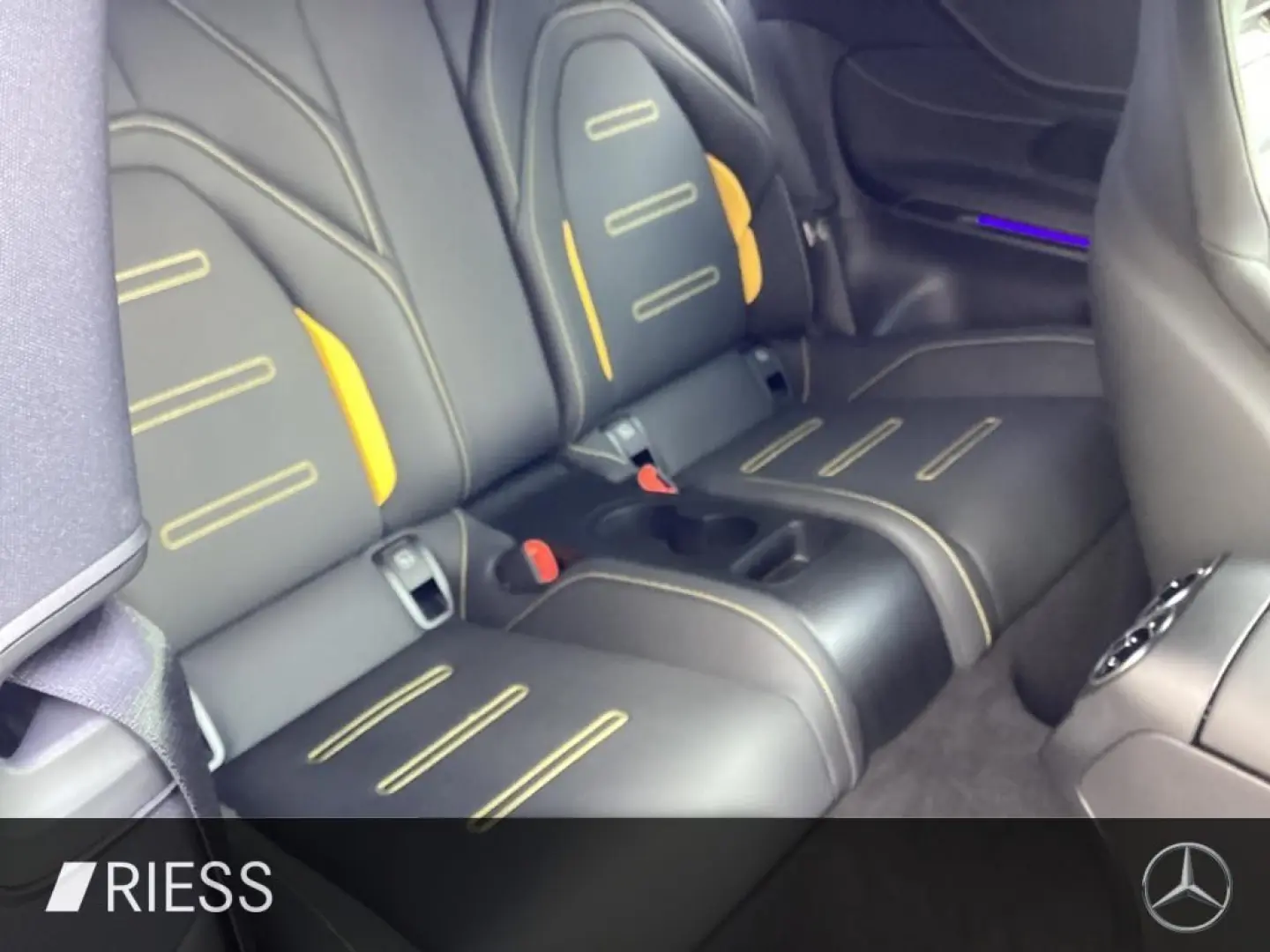 CLE 53 AMG 4M  Coupé Perf. Sitze Fahrassist. AHK