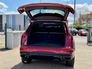 Q7 55TFSI QUATTRO S-LINE 1HD 19% MATRIX 360 7SIZ