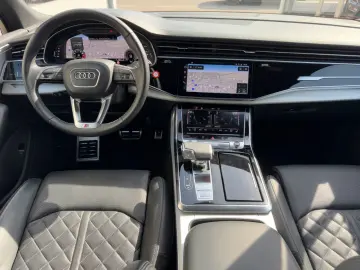 Q7 55TFSI QUATTRO S-LINE 1HD 19% MATRIX 360 7SIZ