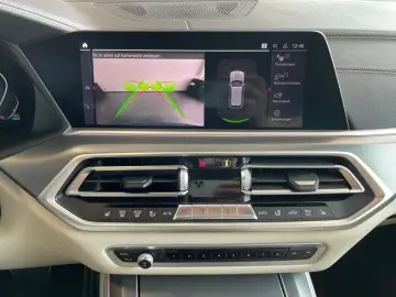 BMW X5 xDrive 40i M Sport Pano AHK Laser St&Go STHZ