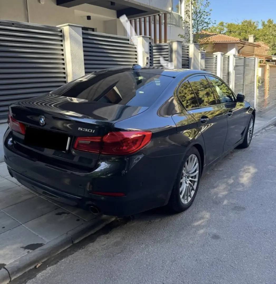 BMW 530