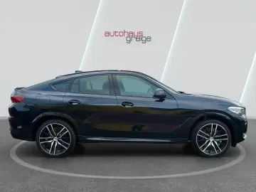 X6 xDrive 40 d M Sport Iconic Glow H&K 22