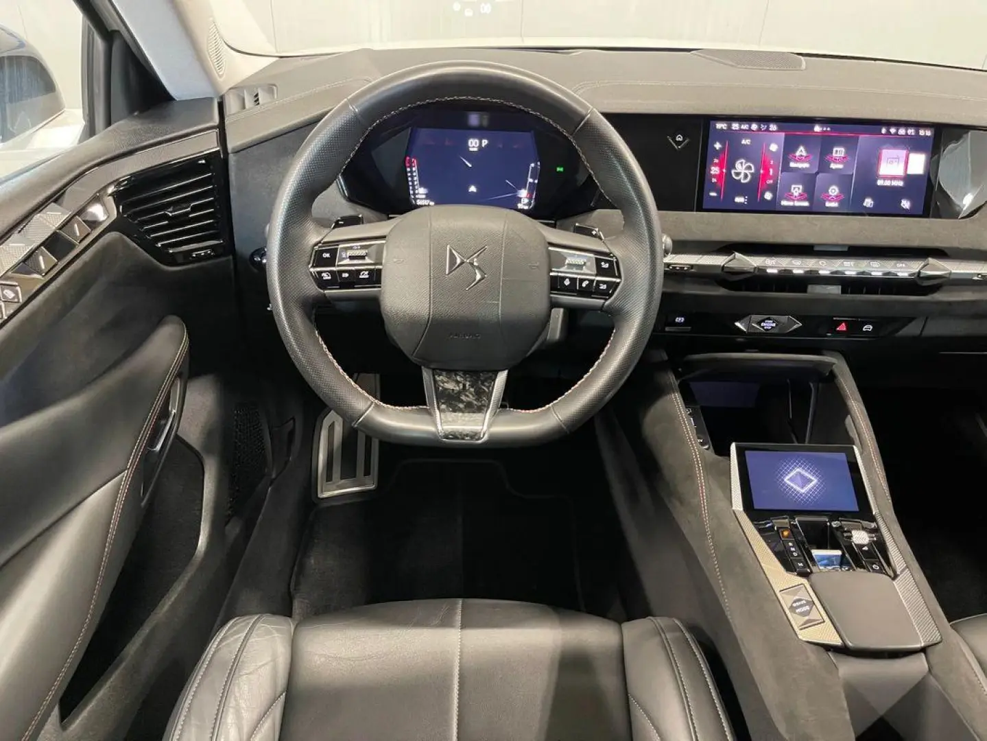 Ds DS4