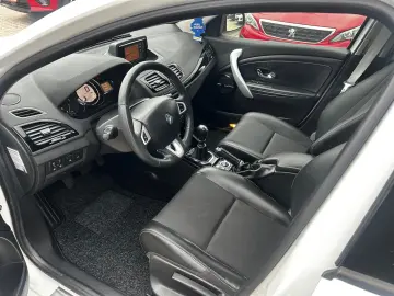 Renault Megane Bose Edition