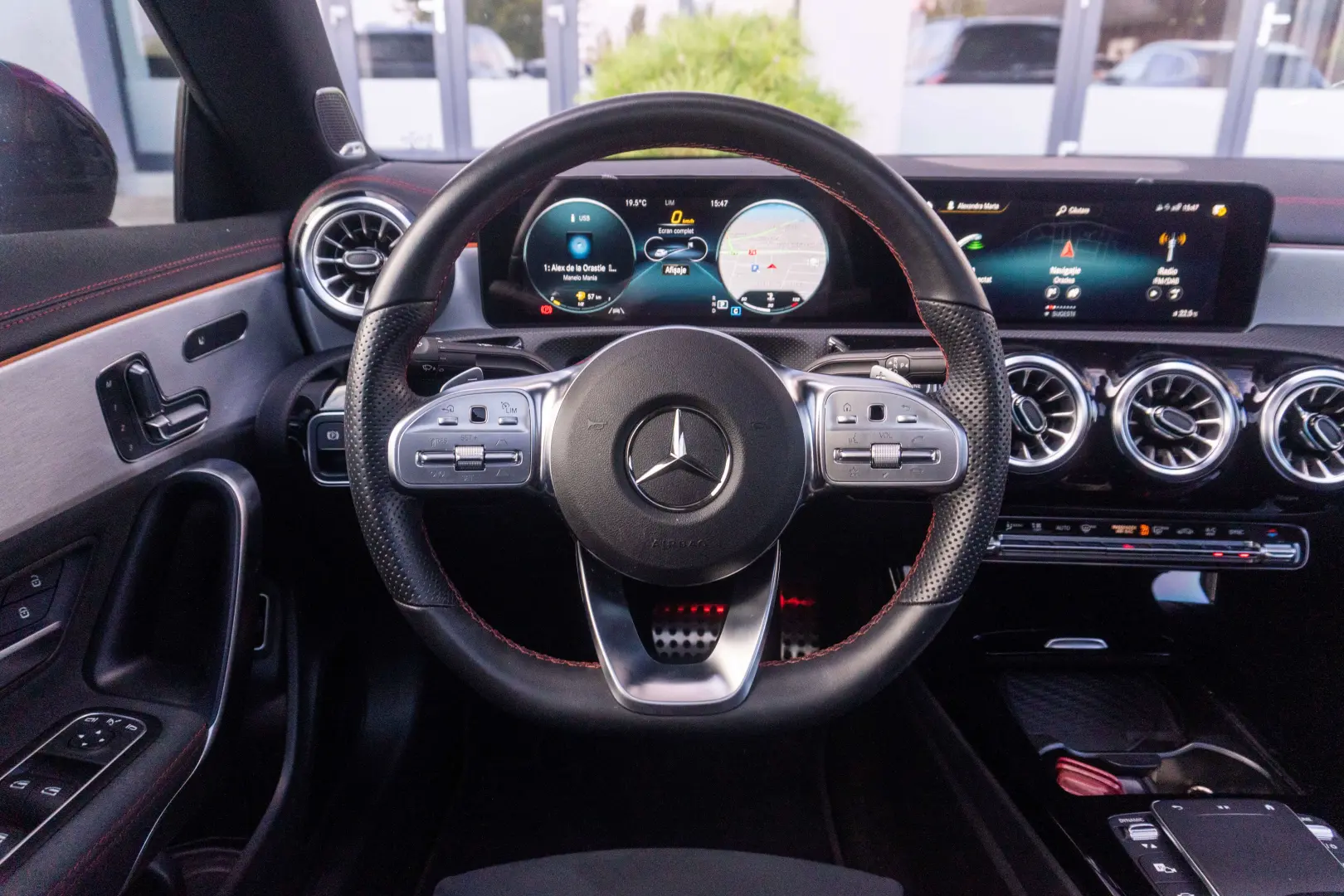 MERCEDES-BENZ CLA 200d