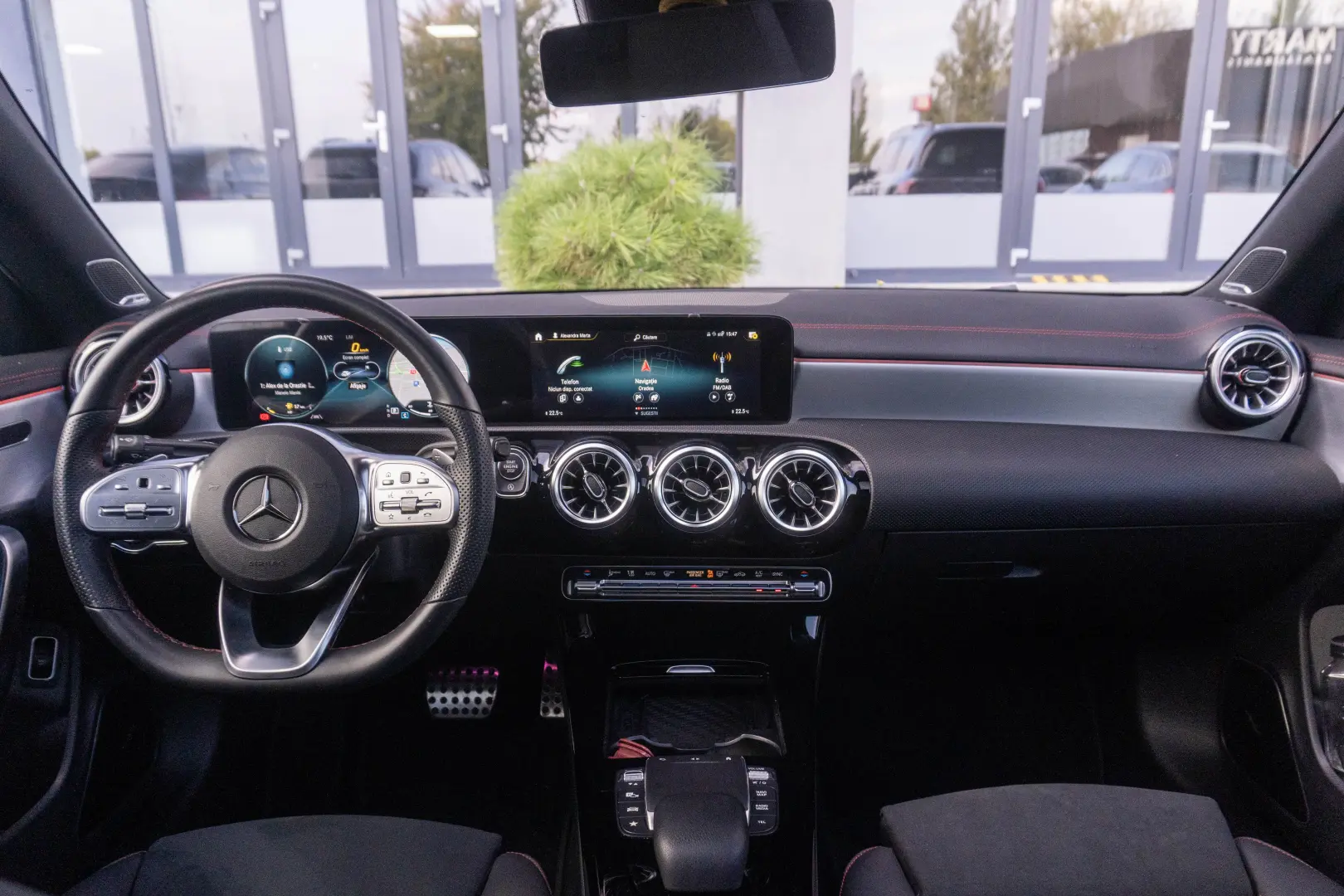MERCEDES-BENZ CLA 200d