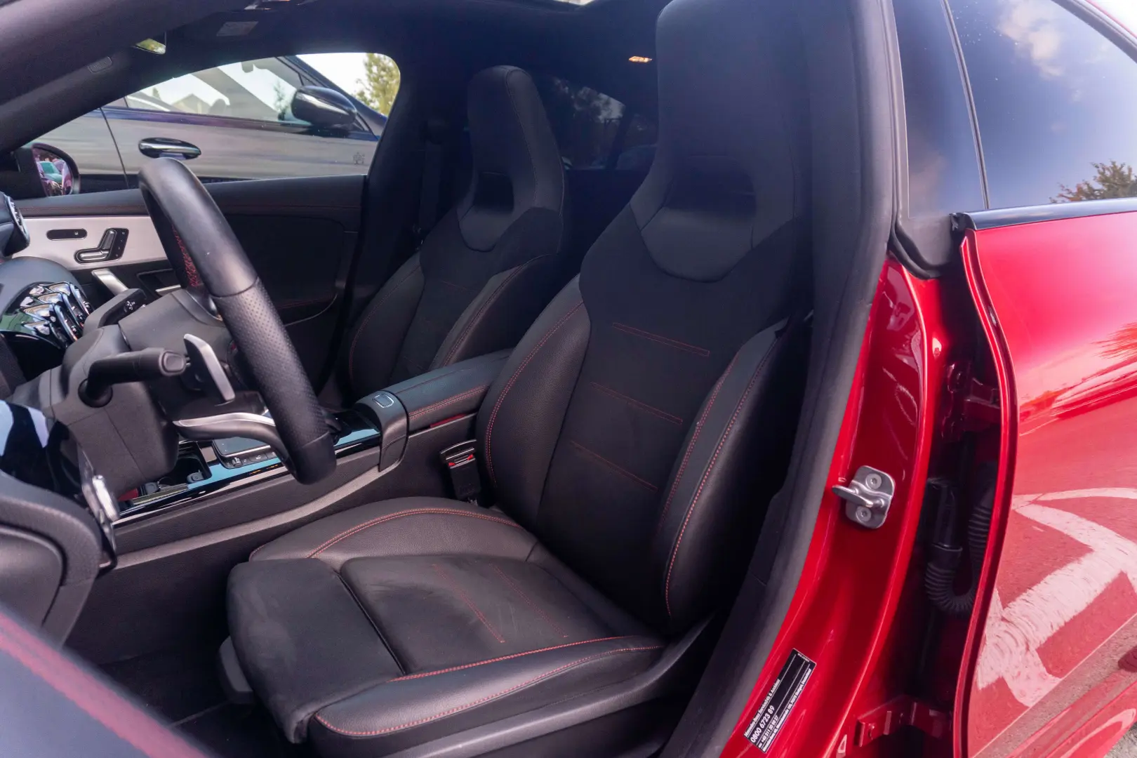 MERCEDES-BENZ CLA 200d