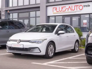 Volkswagen Golf 8 Life 1.0 110CP TSI DSG mild hybrid
