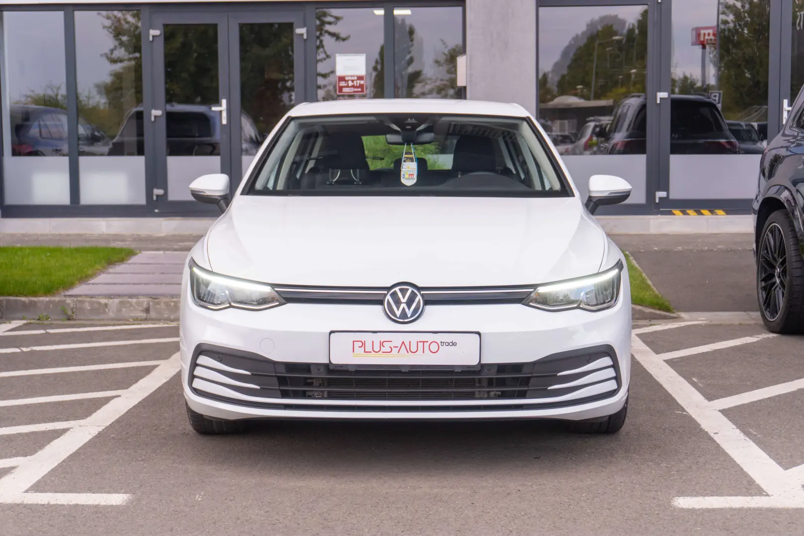 Volkswagen Golf 8 Life 1.0 110CP TSI DSG mild hybrid