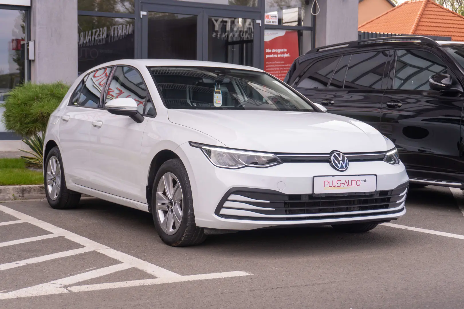 Volkswagen Golf 8 Life 1.0 110CP TSI DSG mild hybrid
