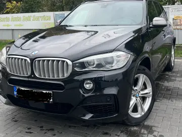 BMW X5 M50