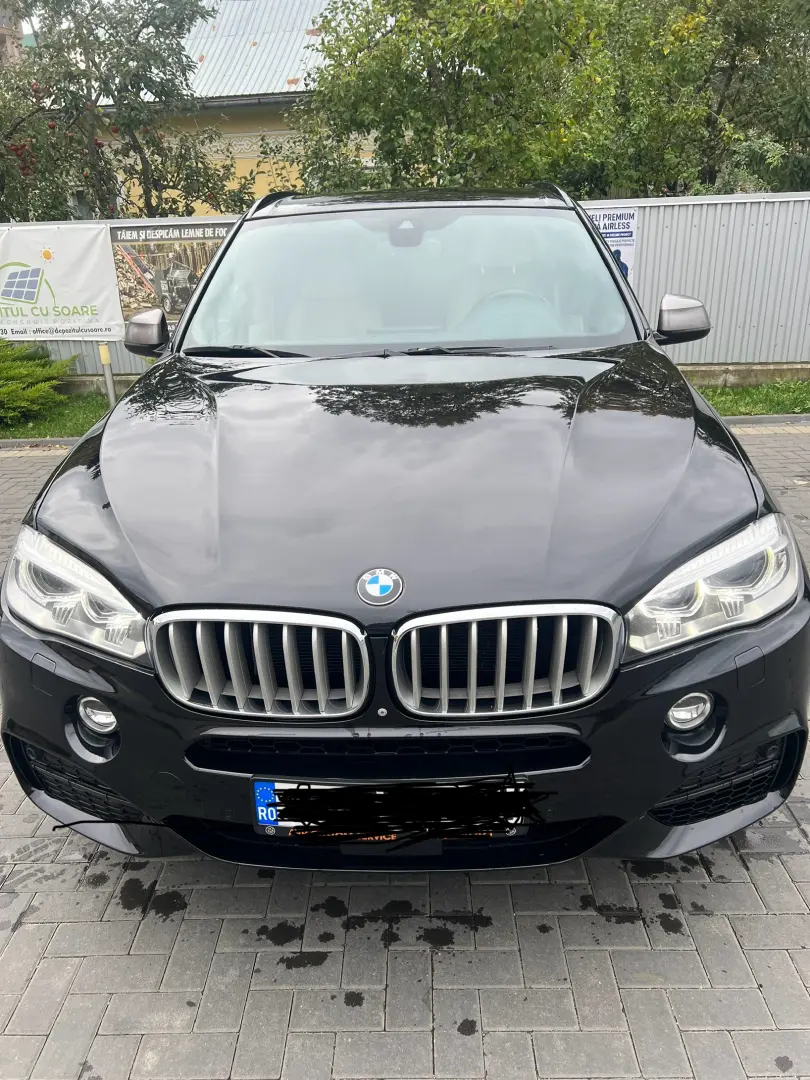 BMW X5 M50