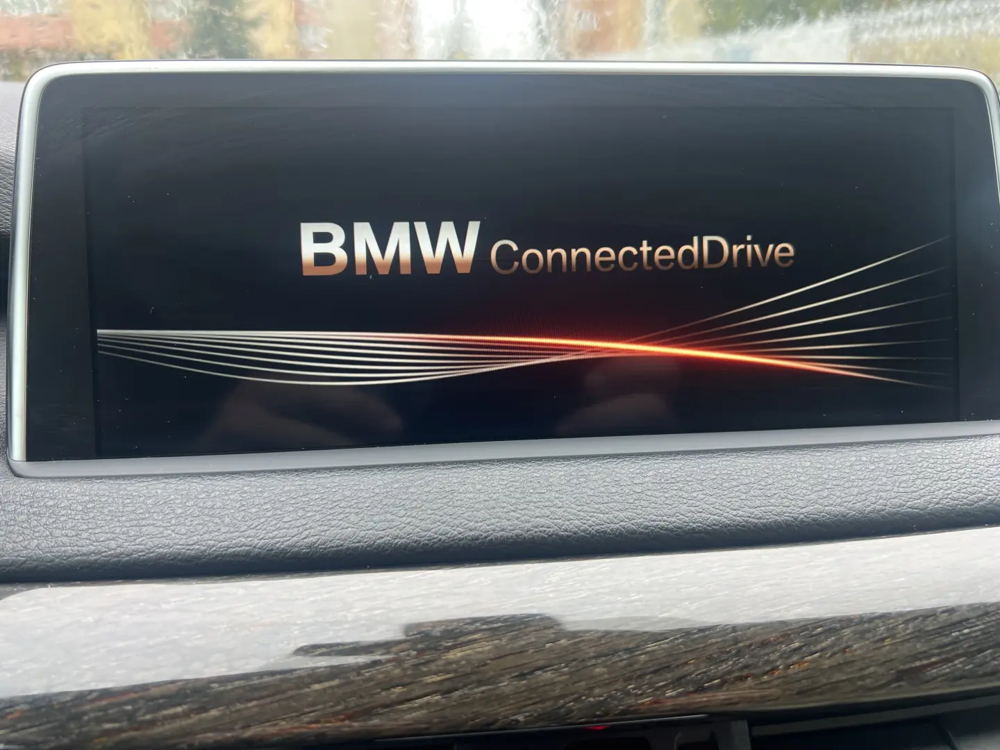BMW X5 M50