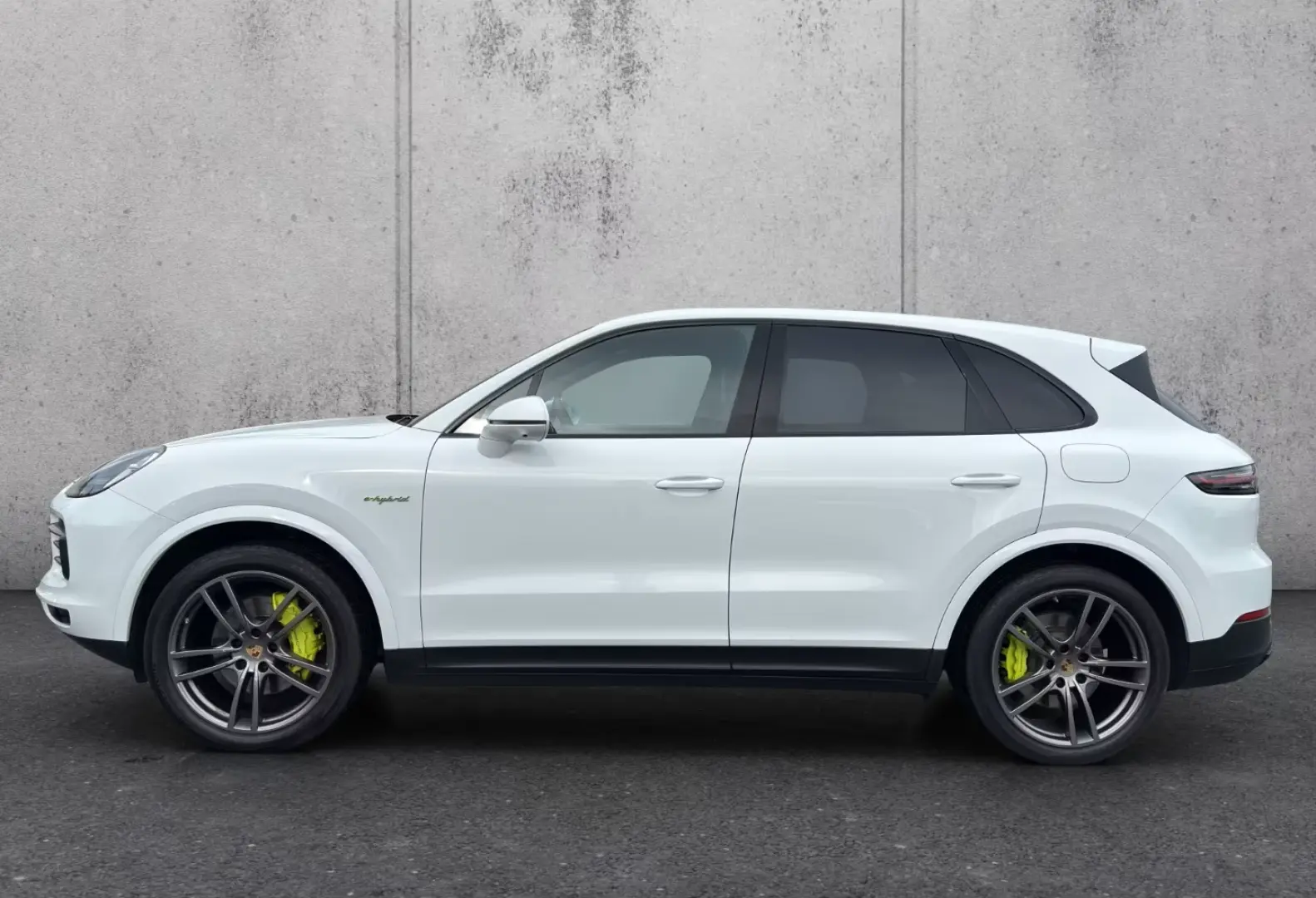 Cayenne E-Hybrid Platinum Edition Soft-Close LED