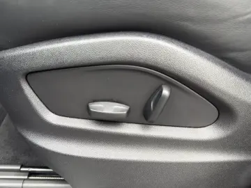Cayenne E-Hybrid Platinum Edition Soft-Close LED