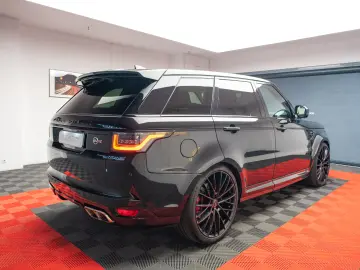 Land Rover Range Rover SVR 575CP