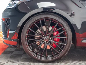 Land Rover Range Rover SVR 575CP