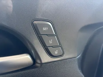 Hyundai Santa Fe Hybrid 1.6 l 230 CP 4WD 6AT Luxury