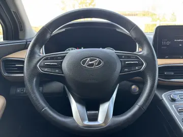 Hyundai Santa Fe Hybrid 1.6 l 230 CP 4WD 6AT Luxury