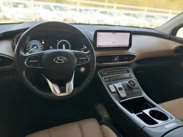 Hyundai Santa Fe Hybrid 1.6 l 230 CP 4WD 6AT Luxury