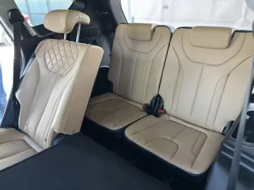 Hyundai Santa Fe Hybrid 1.6 l 230 CP 4WD 6AT Luxury