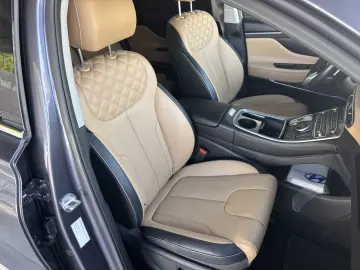 Hyundai Santa Fe Hybrid 1.6 l 230 CP 4WD 6AT Luxury