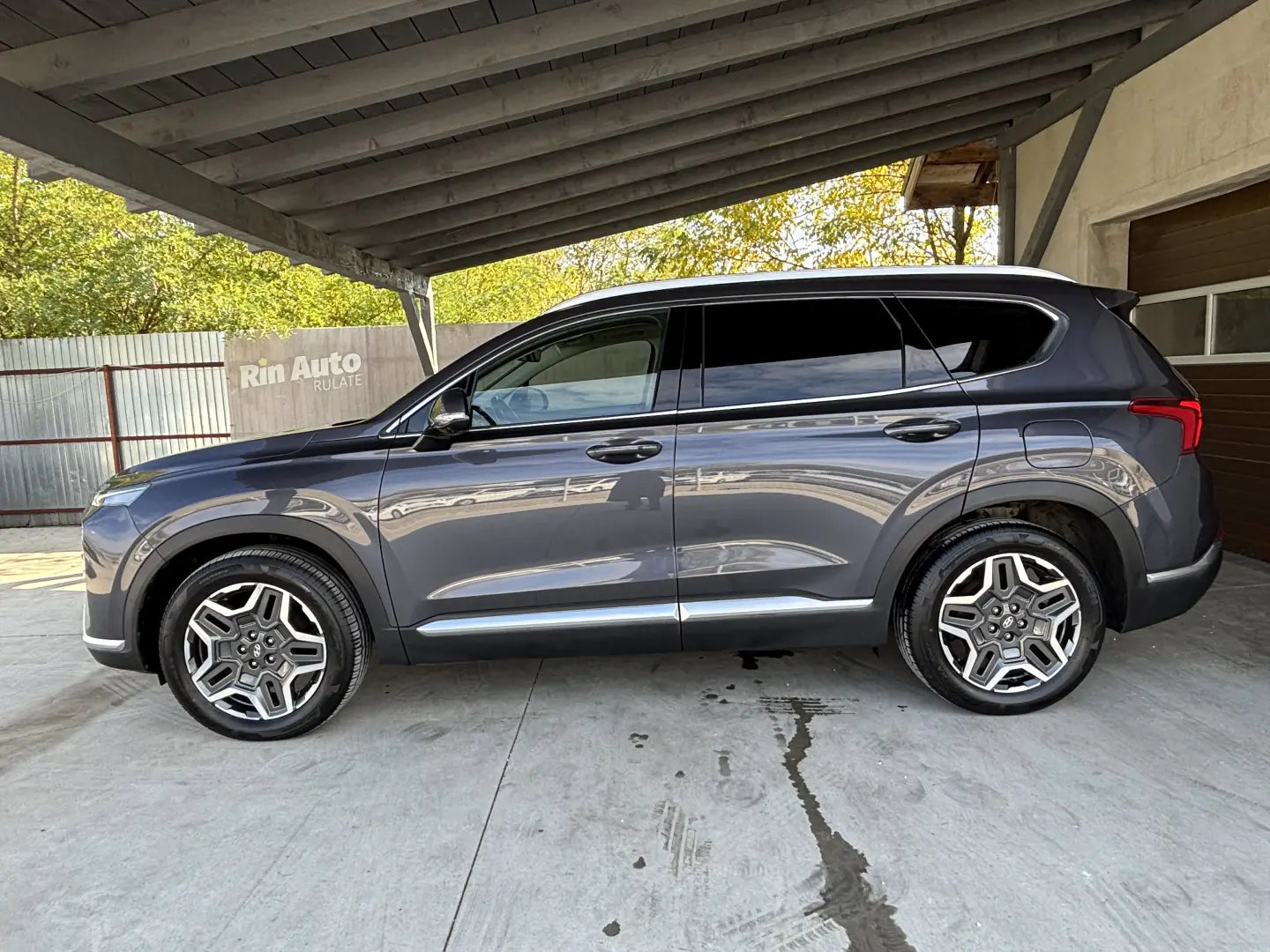 Hyundai Santa Fe Hybrid 1.6 l 230 CP 4WD 6AT Luxury