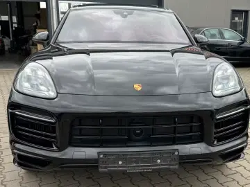 Porsche Cayenne E-Hybrid Sport Design   Chrono