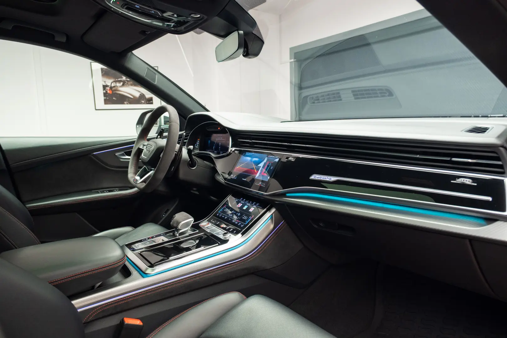 AUDI RSQ8 600 CP - Mild Hibrid - quattro