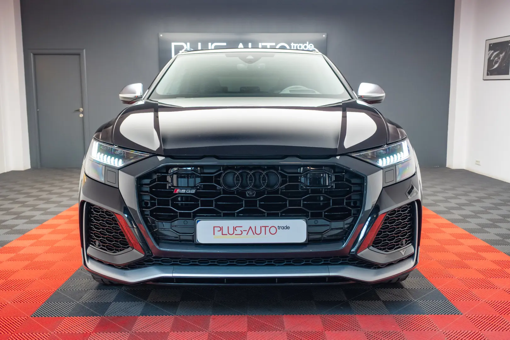 AUDI RSQ8 600 CP - Mild Hibrid - quattro