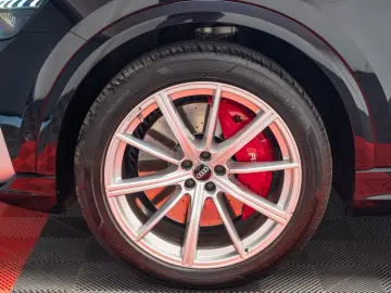 AUDI RSQ8 600 CP - Mild Hibrid - quattro