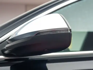 AUDI RSQ8 600 CP - Mild Hibrid - quattro