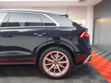 AUDI RSQ8 600 CP - Mild Hibrid - quattro