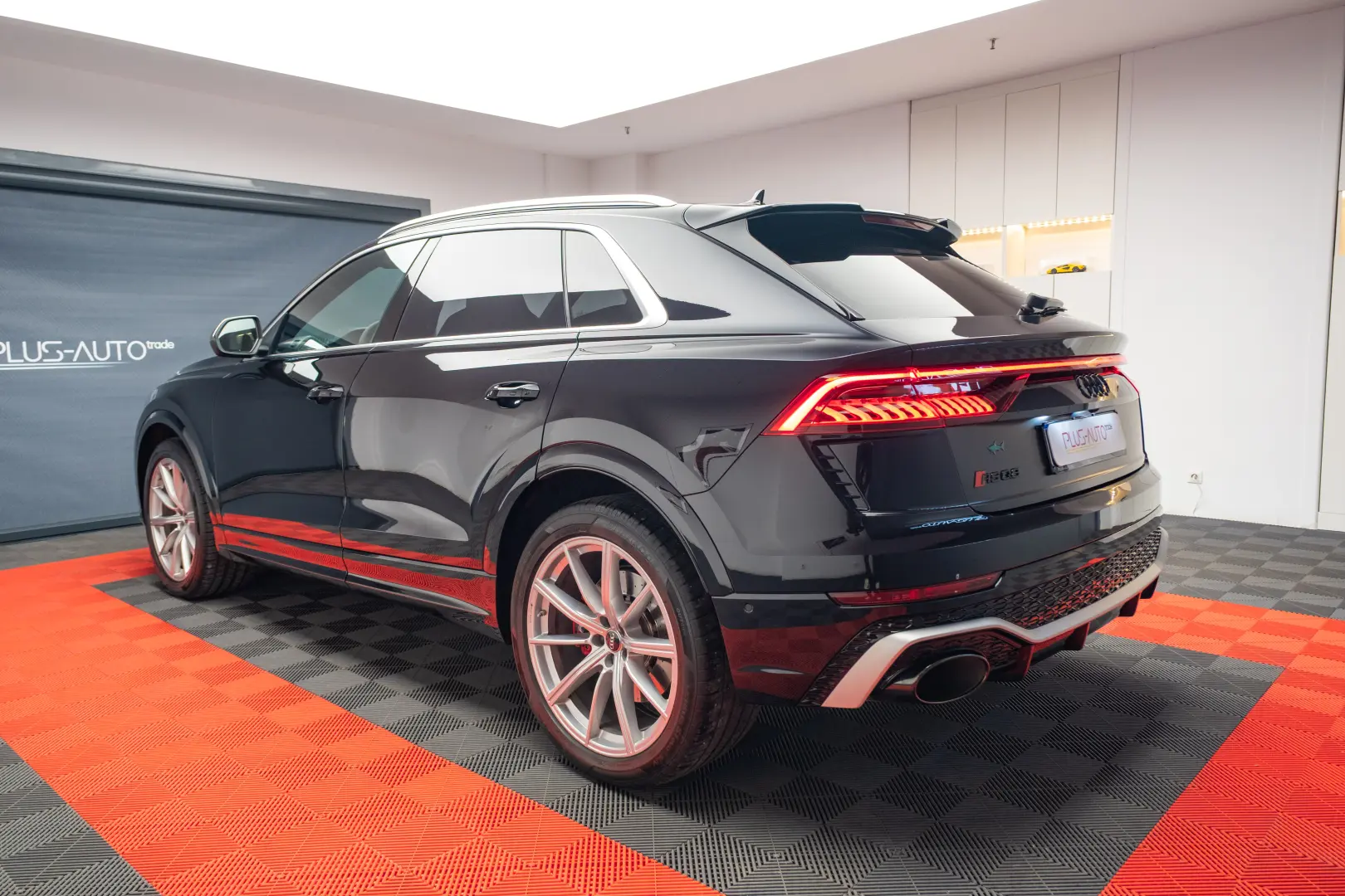AUDI RSQ8 600 CP - Mild Hibrid - quattro