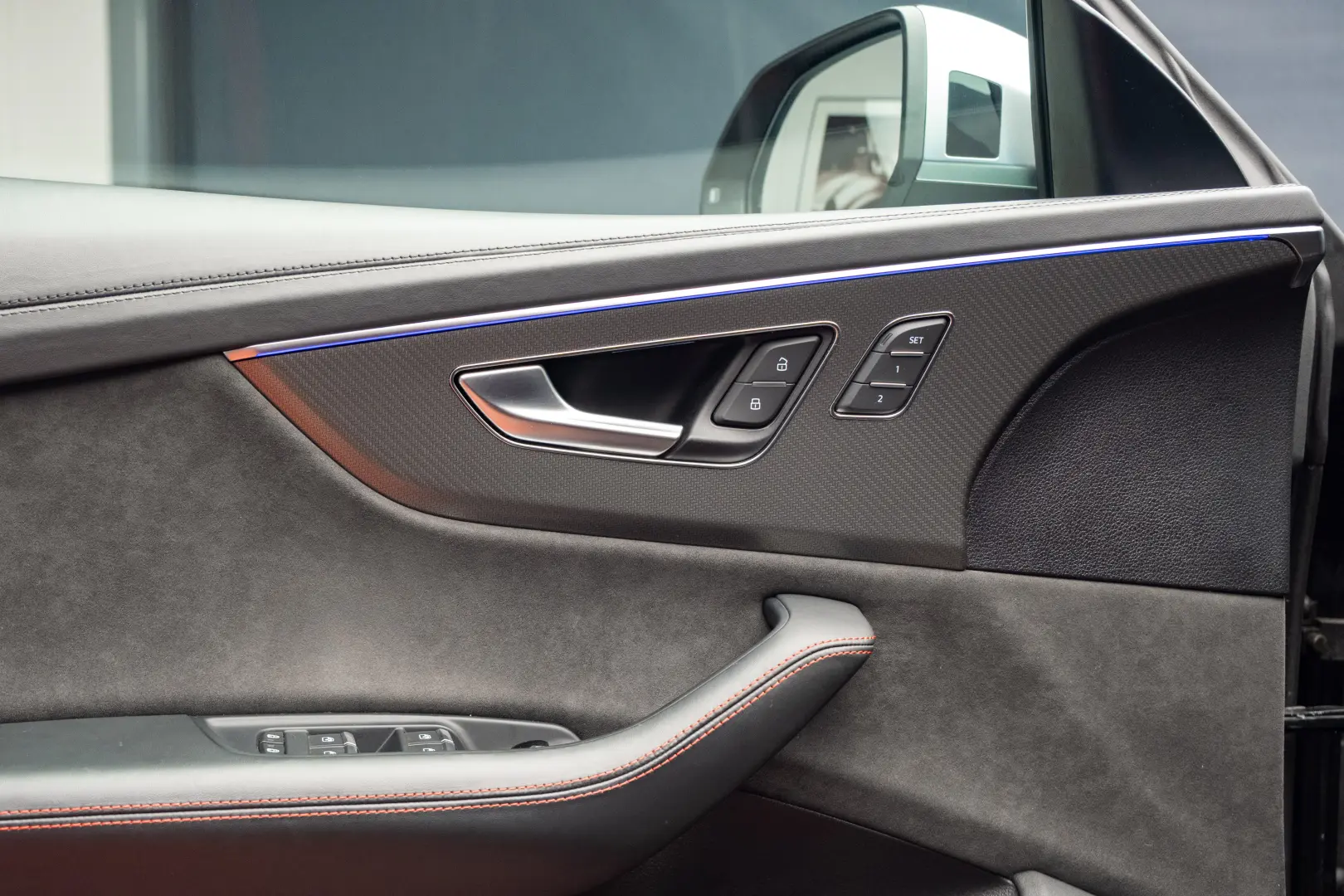 AUDI RSQ8 600 CP - Mild Hibrid - quattro