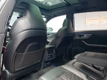 AUDI RSQ8 600 CP - Mild Hibrid - quattro