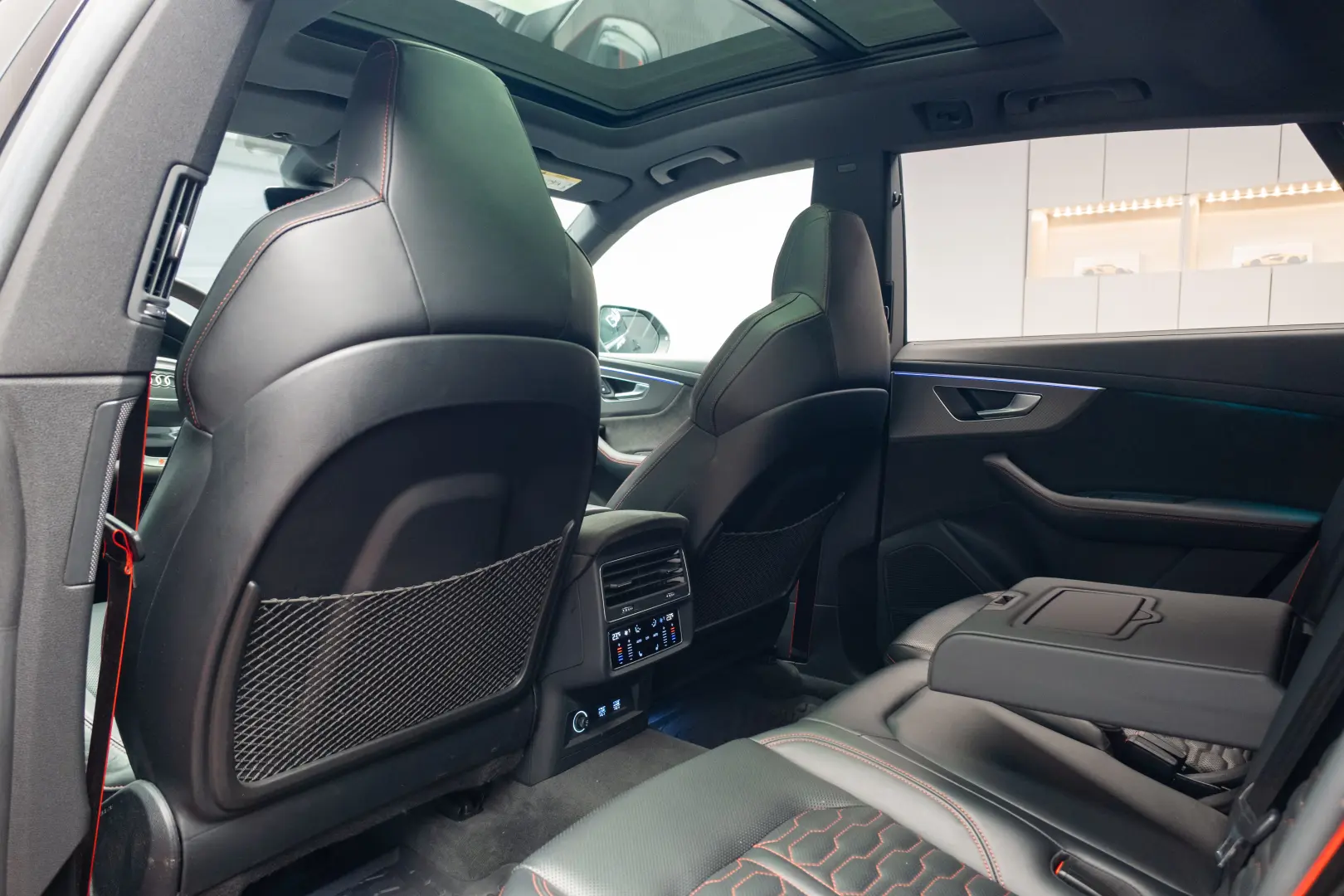 AUDI RSQ8 600 CP - Mild Hibrid - quattro