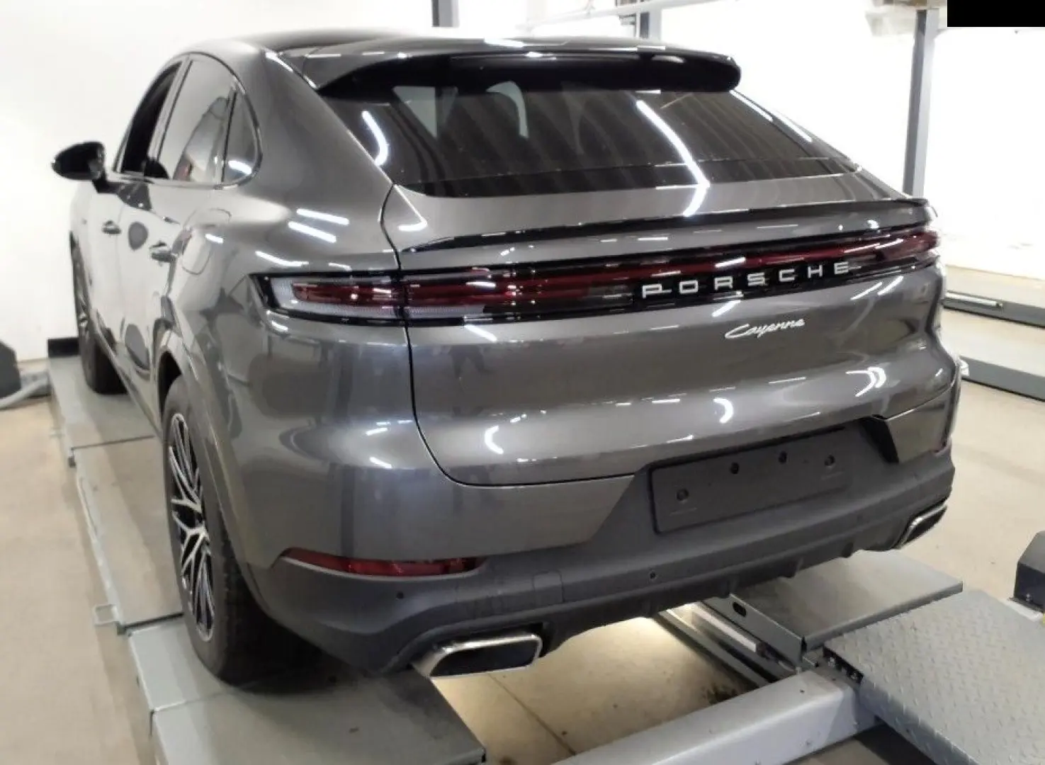 Cayenne Coupe E-Hybrid Luft AHK Komfortzugang
